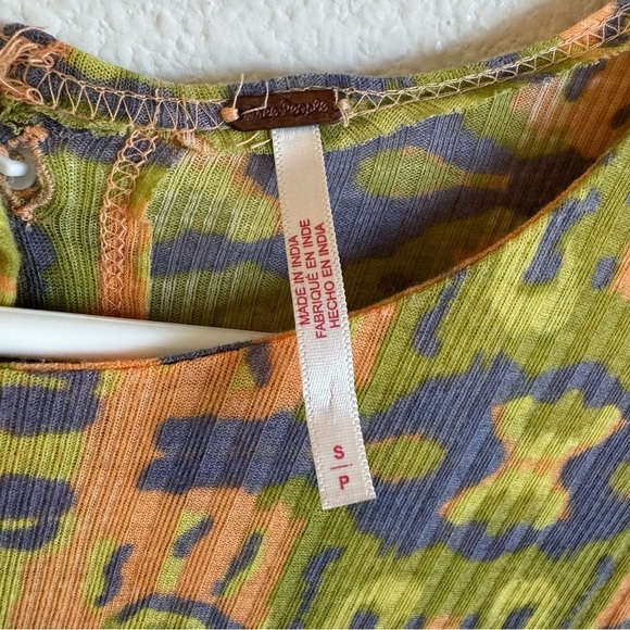 Free People this is it yellow dolman sleeve tunic top shirt size small - Picture 8 of 8